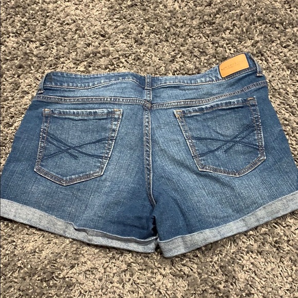 new jean short - Picture 2 of 2